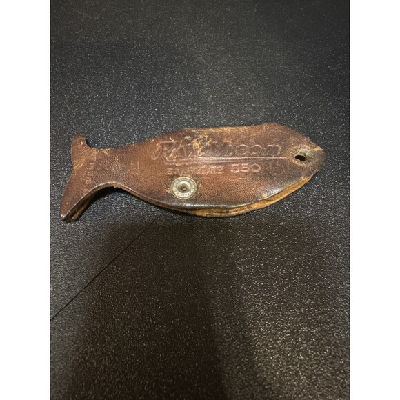 Raytheon Fish Key Fob Sample 550 Made in USA - Picture 2 of 9